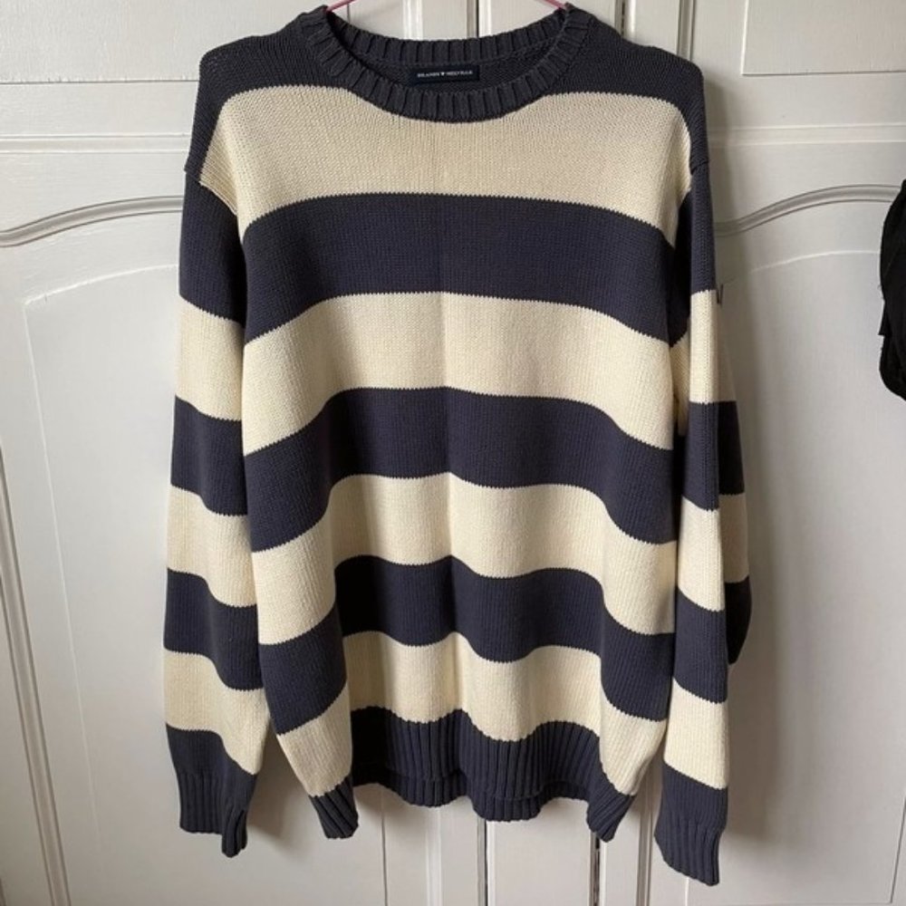 Brandy Melville Brianna Sweater